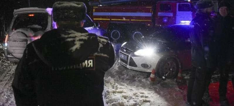 Η στιγμή της χθεσινής τρομοκρατικής επίθεσης έξω από Ορθόδοξη εκκλησία στη Ρωσία (βίντεο)